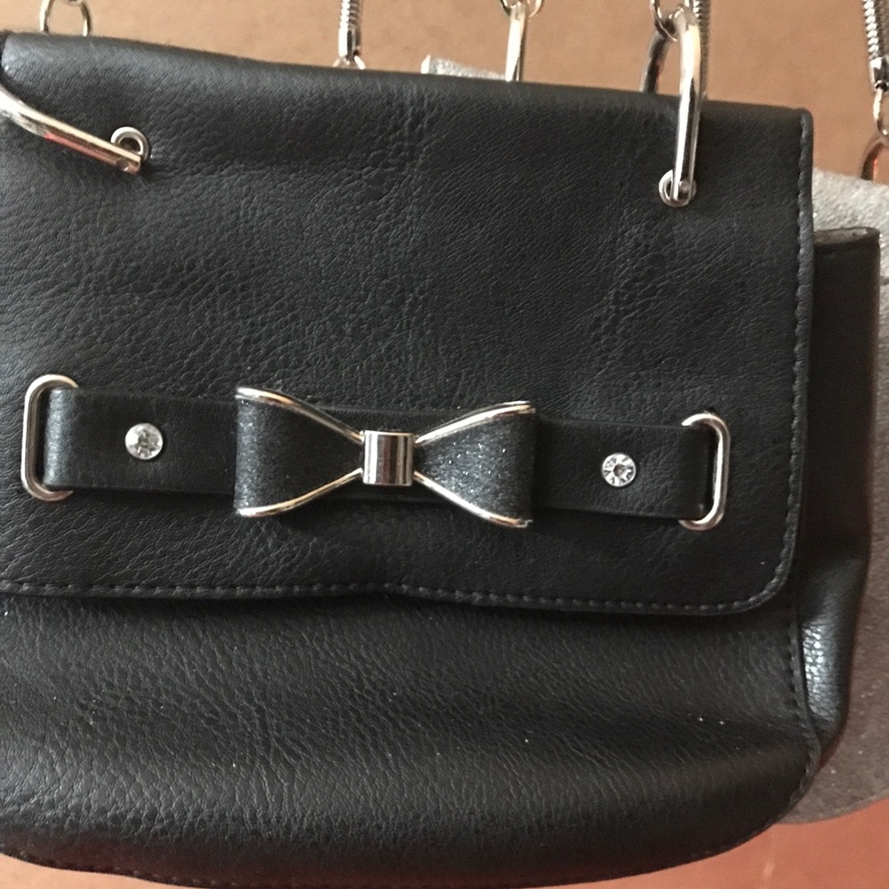 Candie’s crossbody purses w/ metal bow - Picture 9 of 13